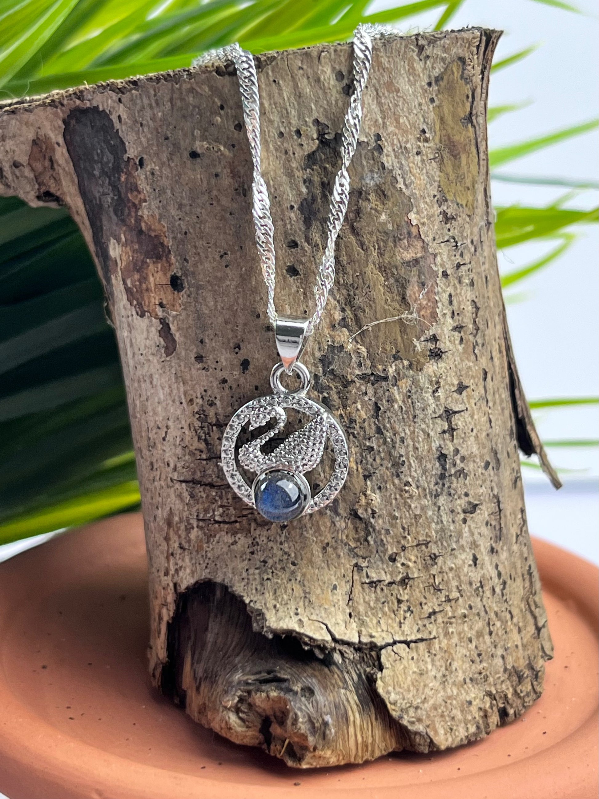 S925 Labradorite Swan Necklace