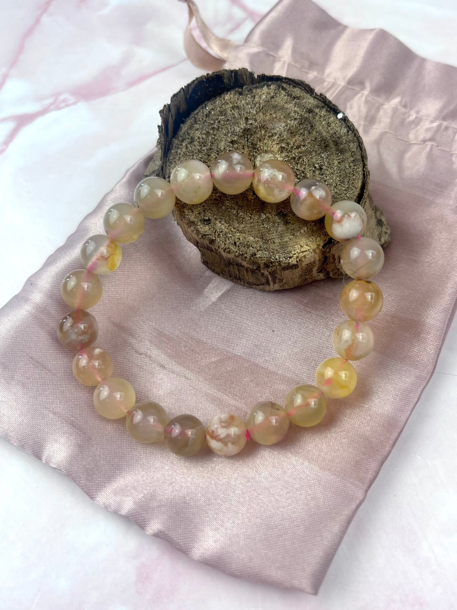 8.5mm Flower Agate Bracelet